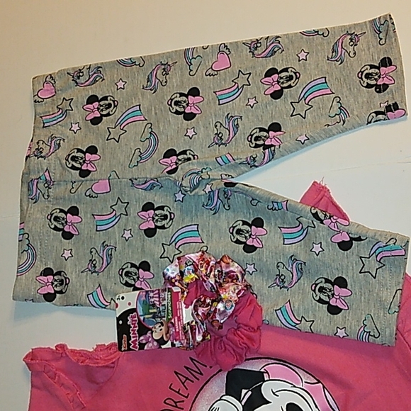 NEW DISNEY Minnie Mouse Toddler 3 pc Short Set & Ponytail Scrunchies 2T - Picture 7 of 16